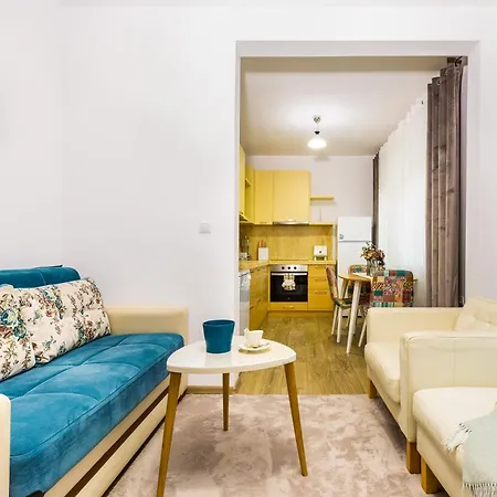 Διαμέρισμα Cozy 1bd Flat In Centre By Flat Mаnager Φιλιππούπολη